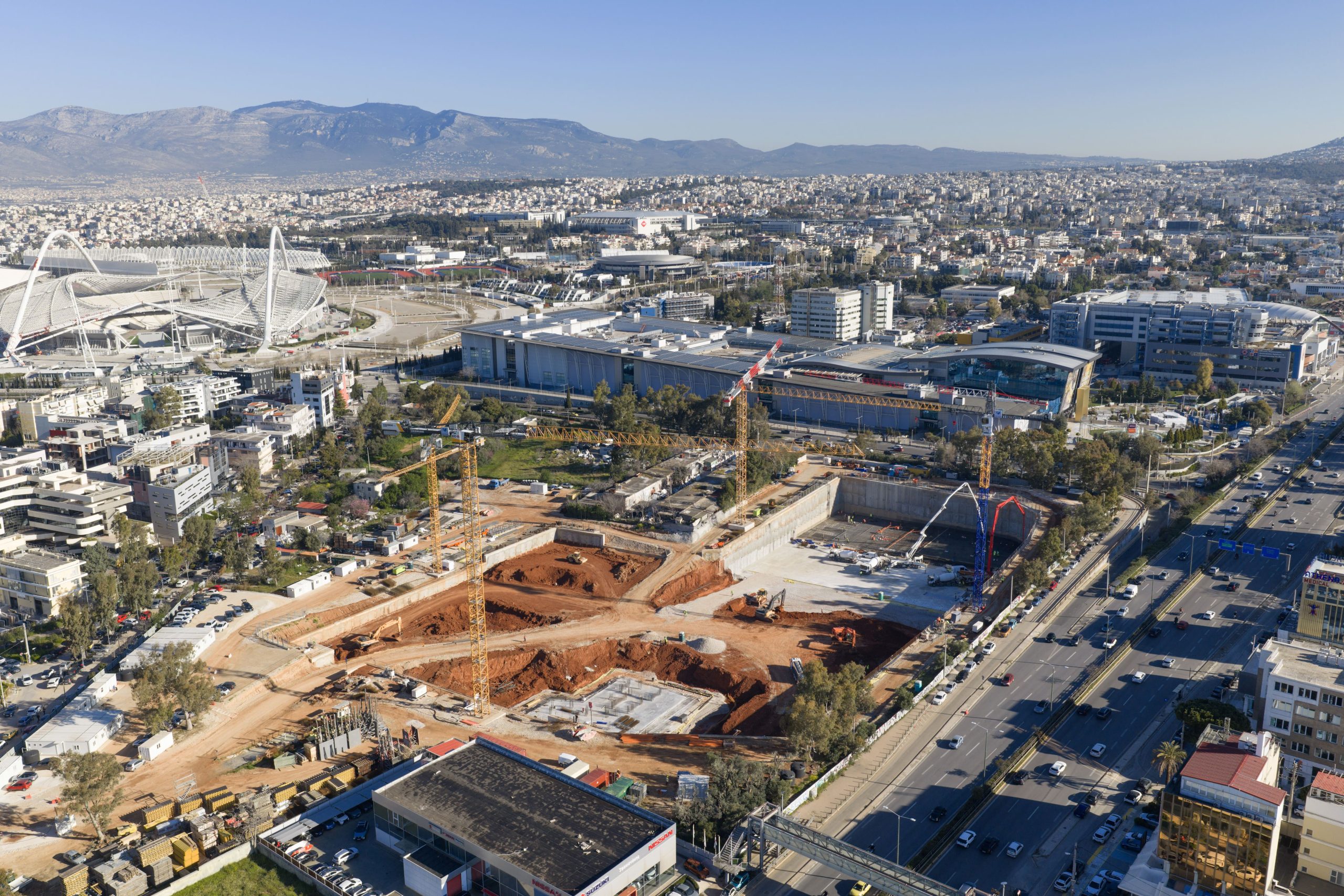 ΠΟΛΥΔΥΝΑΜΟ ΞΕΝΟΔΟΧΕΙΑΚΟ ΣΥΓΚΡΟΤΗΜΑ - ΜΑΡΟΥΣΙ